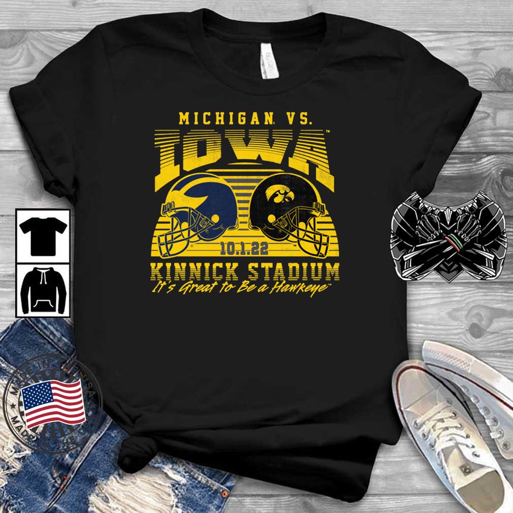 Michigan Wolverines Vs Iowa Hawkeyes Kinnick Stadium It's Great To Be A Hawkeye s Teechalla dai dien den