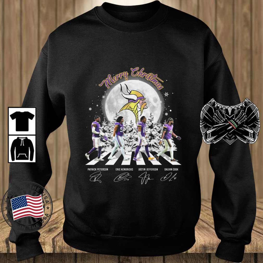 Minnesota Vikings Abbey Road Merry Christmas 2022 Signatures sweatshirt