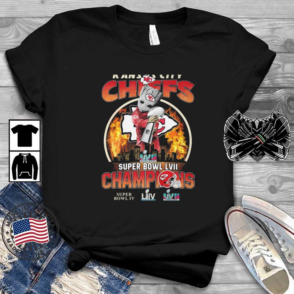 Baby Groot hug Trophy NFL Kansas CIty Chiefs Super Bowl LVII Champions shirt